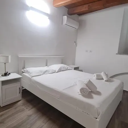 Apartment Casa Luca - Palazzo Del Buonpastore